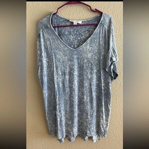 V Neck Shirt XL